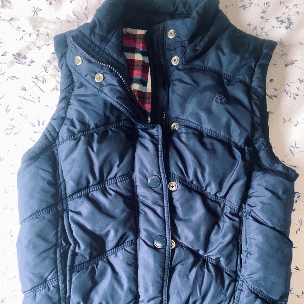 Aeropostale Puffer Vest
